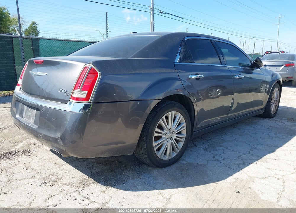 2014 CHRYSLER 300C AWD VIN: 2C3CCAKT1EH273313