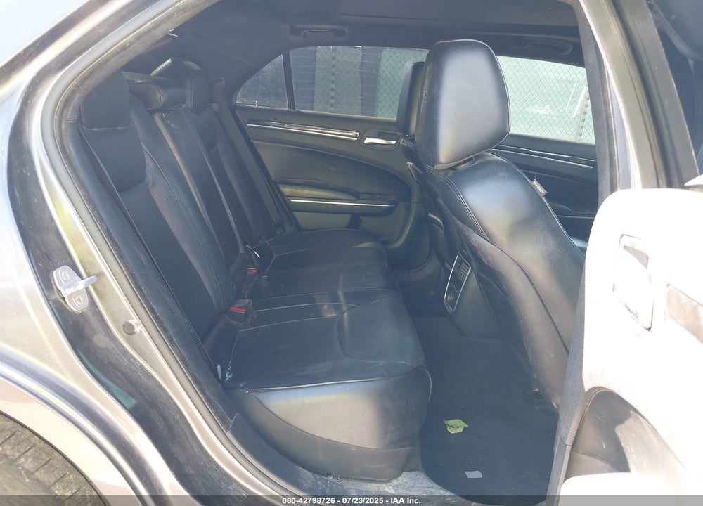2014 CHRYSLER 300C AWD VIN: 2C3CCAKT1EH273313