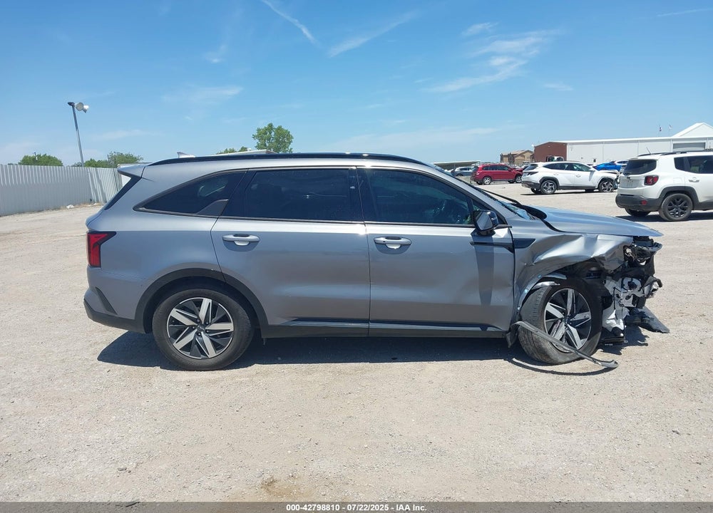 2022 KIA SORENTO EX VIN: 5XYRH4LFXNG152098