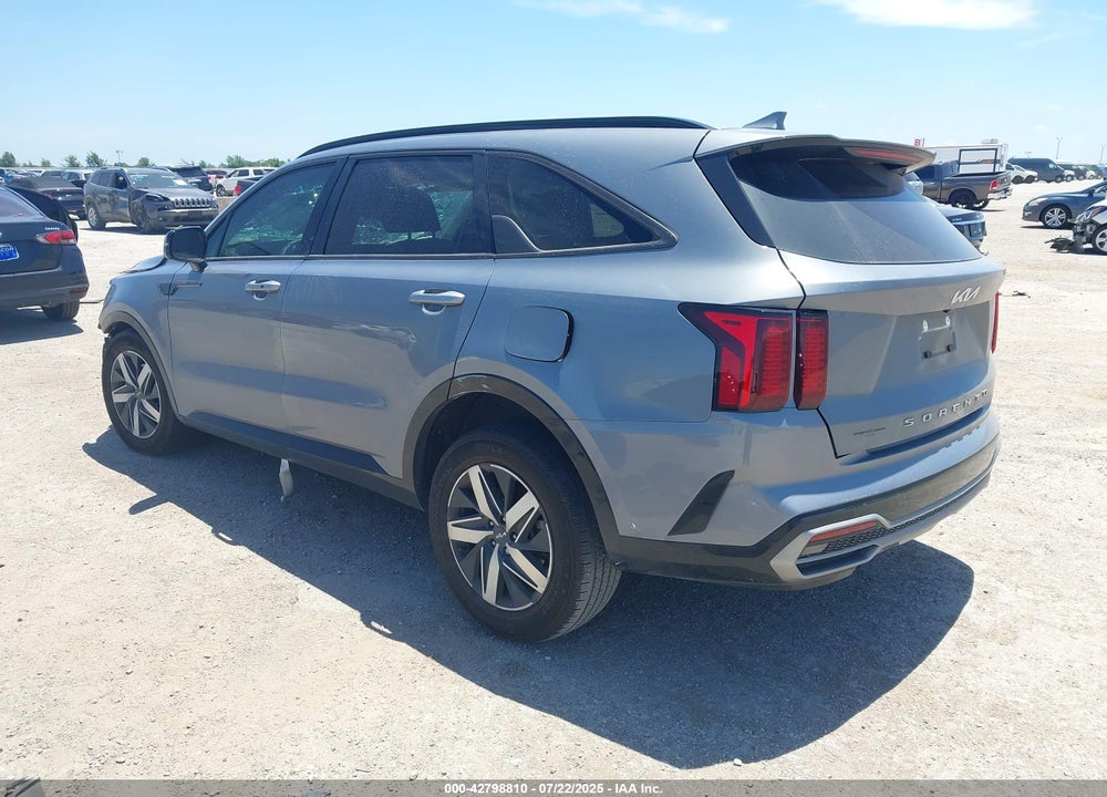 2022 KIA SORENTO EX VIN: 5XYRH4LFXNG152098