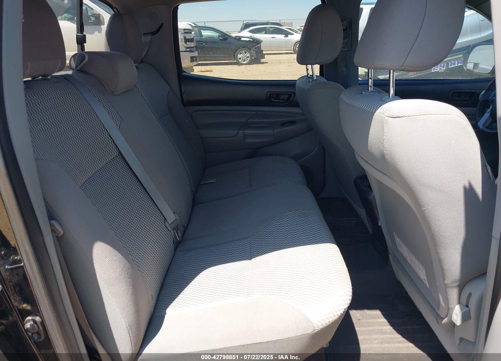 2014 TOYOTA TACOMA BASE V6 VIN: 3TMLU4EN4EM148055