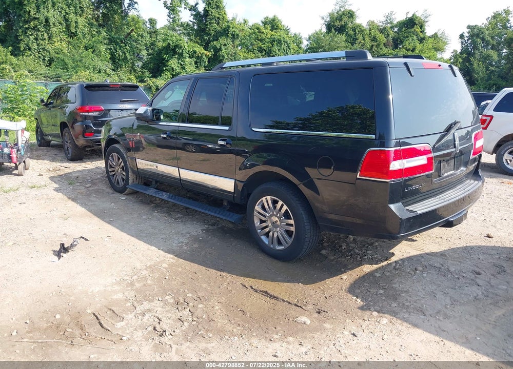 2010 LINCOLN NAVIGATOR L VIN: 5LMJJ3J50AEJ10105