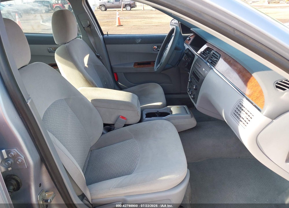 2006 BUICK LACROSSE CX VIN: 2G4WC582861126720