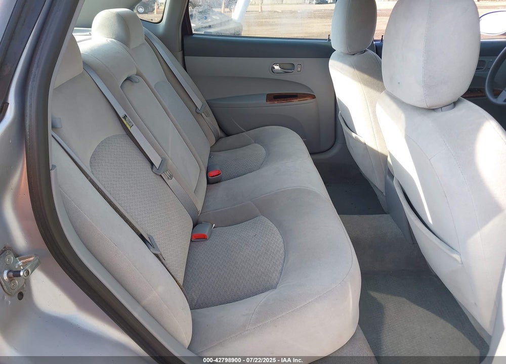 2006 BUICK LACROSSE CX VIN: 2G4WC582861126720