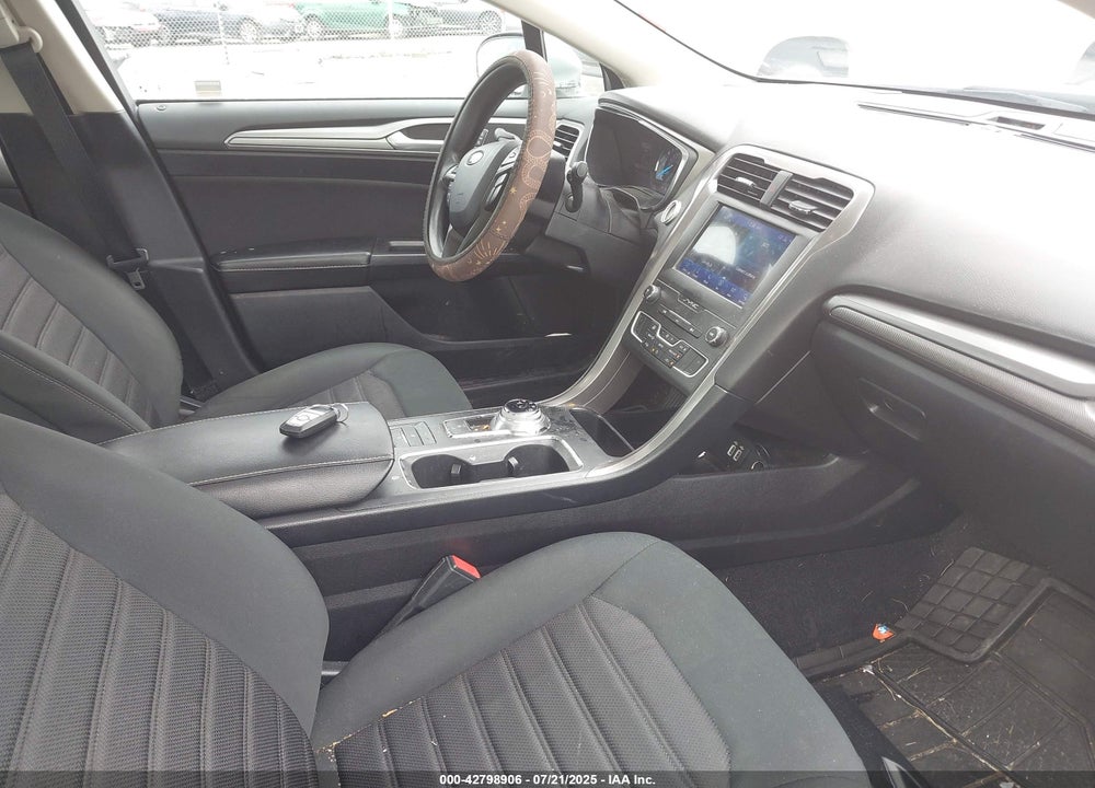 2020 FORD FUSION SE VIN: 3FA6P0HD5LR224002