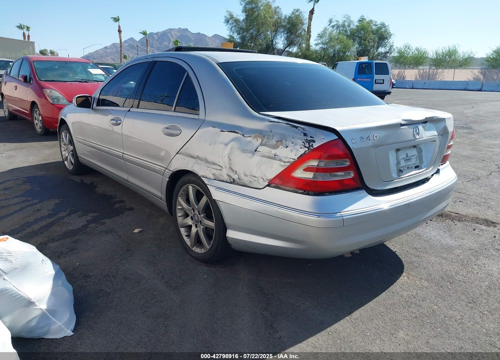 2003 MERCEDES-BENZ C 240 VIN: WDBRF61J63A456890