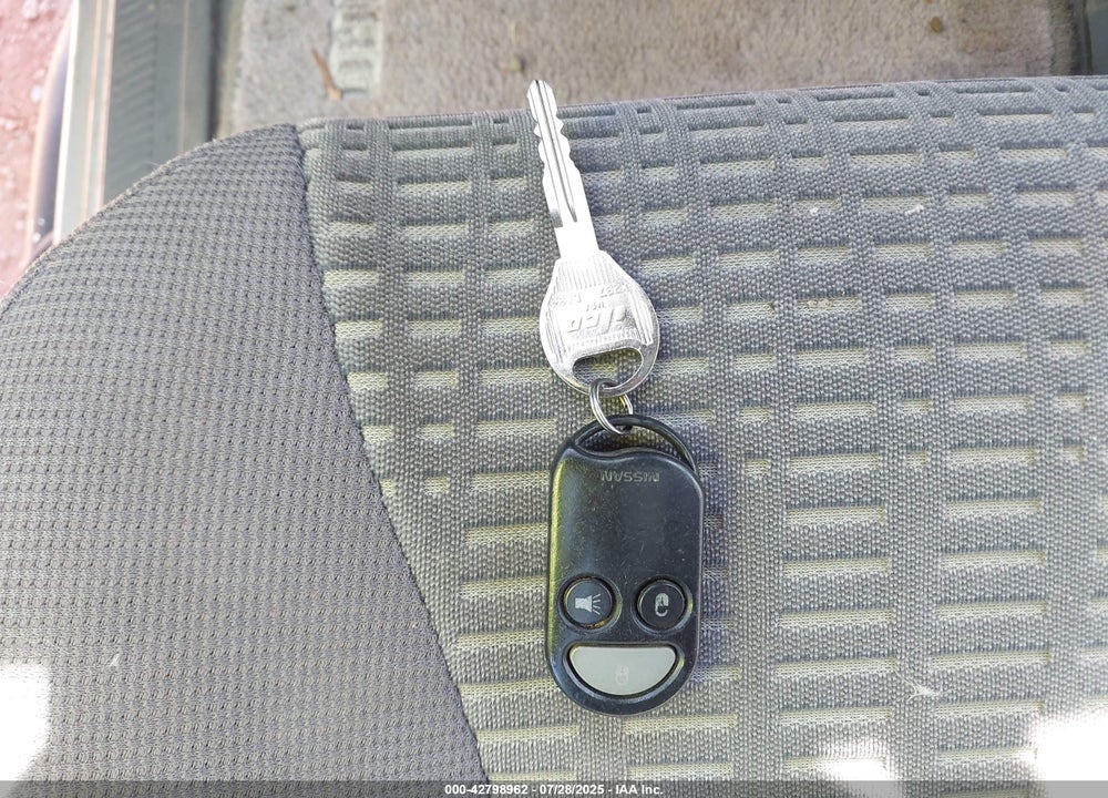 2000 NISSAN XTERRA VIN: 5N1ED28Y3YC537757