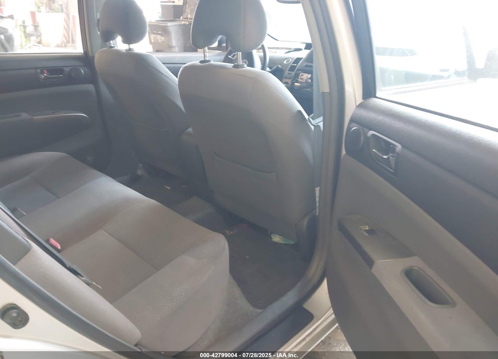 2006 TOYOTA PRIUS VIN: JTDKB20U967511174