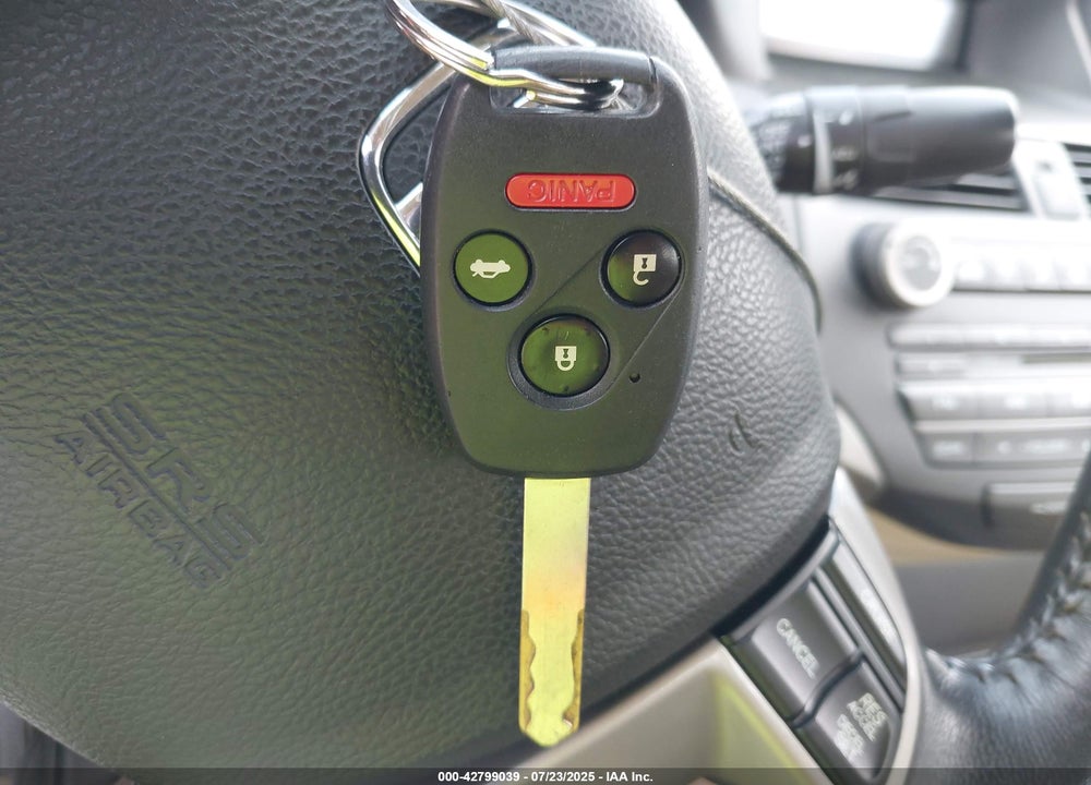 2011 HONDA ACCORD VIN: 1HGCP2F68BA151568