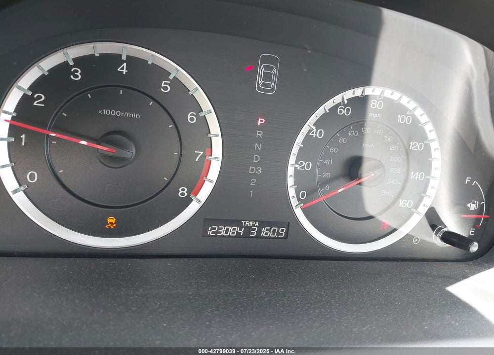 2011 HONDA ACCORD VIN: 1HGCP2F68BA151568
