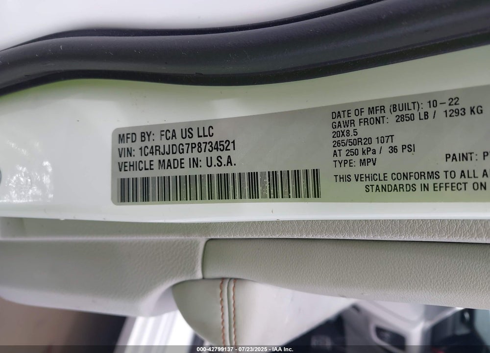 2023 JEEP GRAND CHEROKEE L VIN: 1C4RJJDG7P8734521