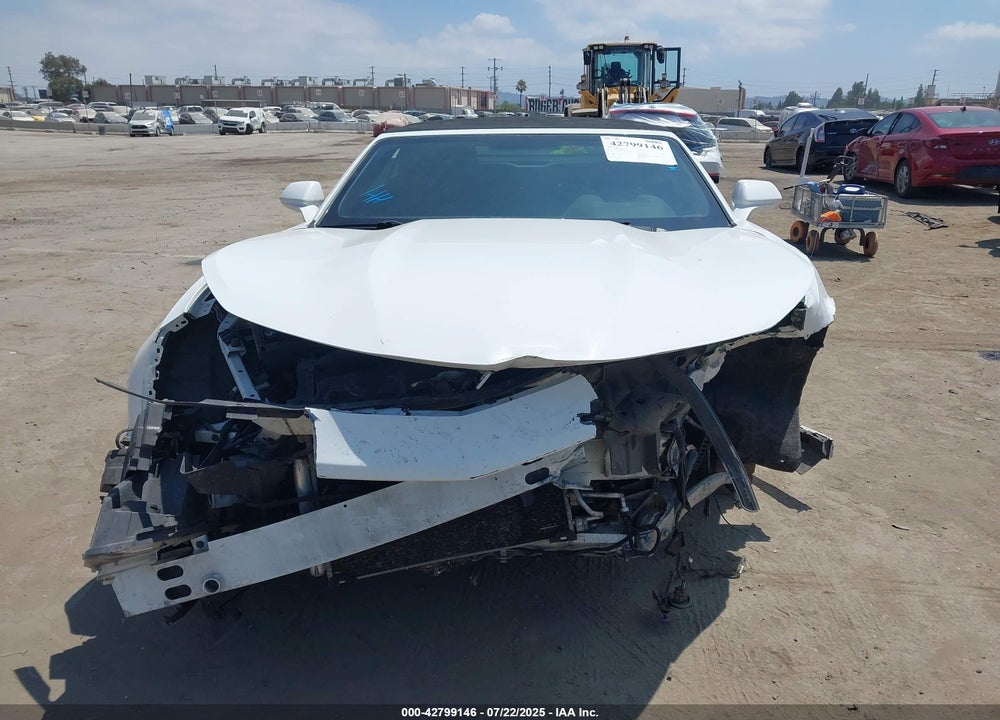 2019 CHEVROLET CAMARO VIN: 1G1FB3DX9K0140041