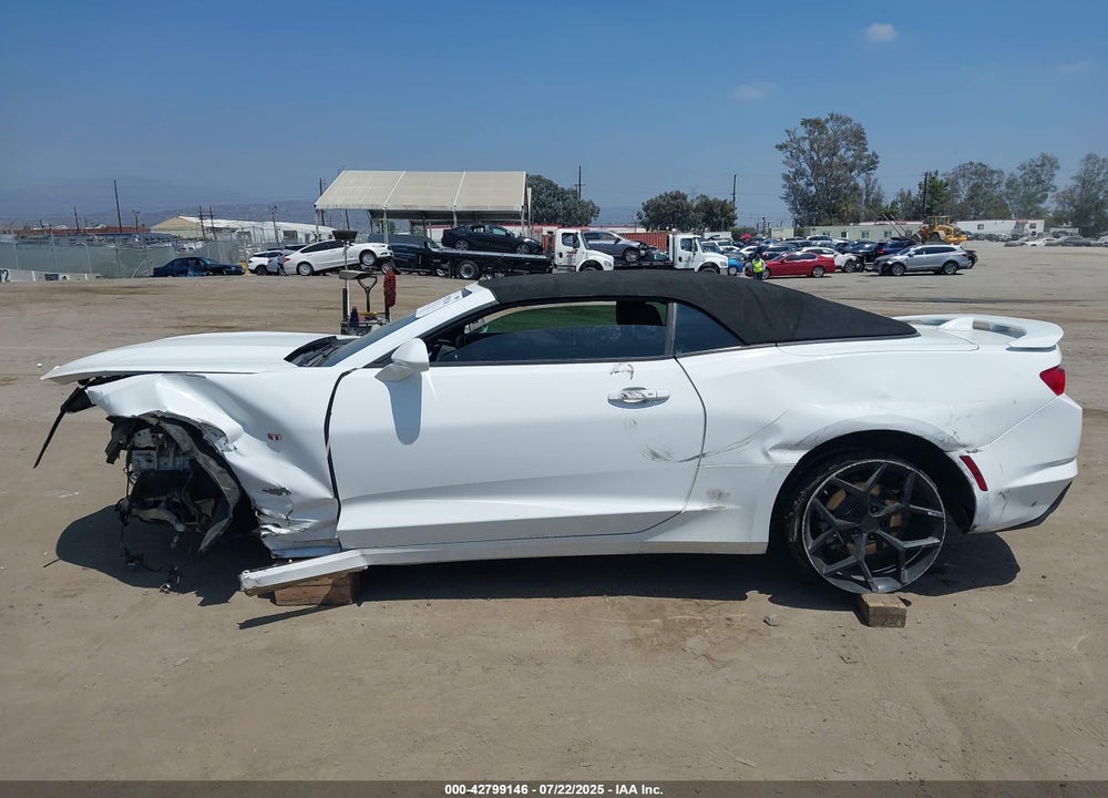 2019 CHEVROLET CAMARO VIN: 1G1FB3DX9K0140041
