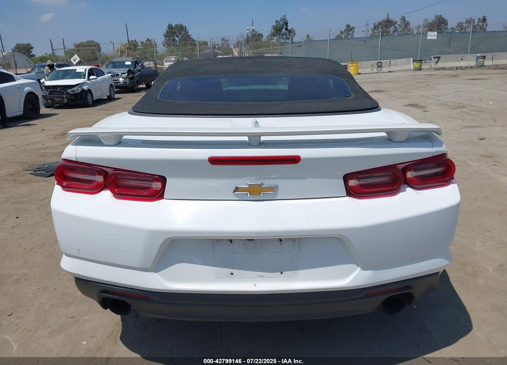 2019 CHEVROLET CAMARO VIN: 1G1FB3DX9K0140041