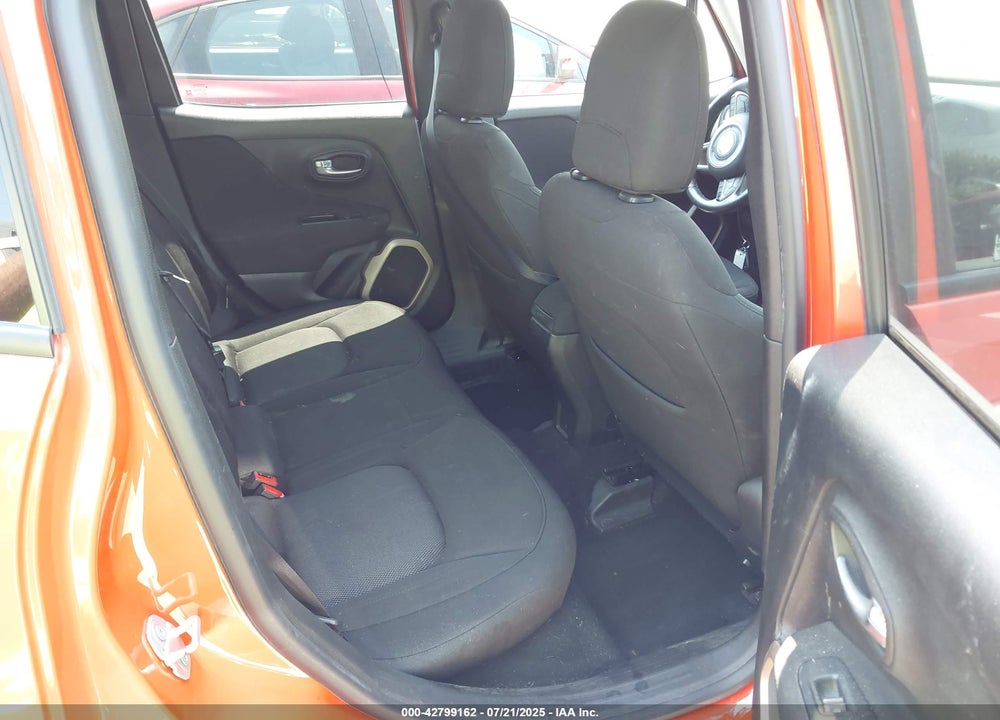 2017 JEEP RENEGADE LATITUDE FWD VIN: ZACCJABB4HPE60718