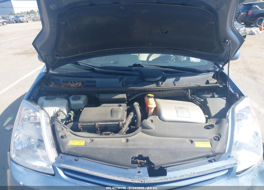 2005 TOYOTA PRIUS VIN: JTDKB20U153050090