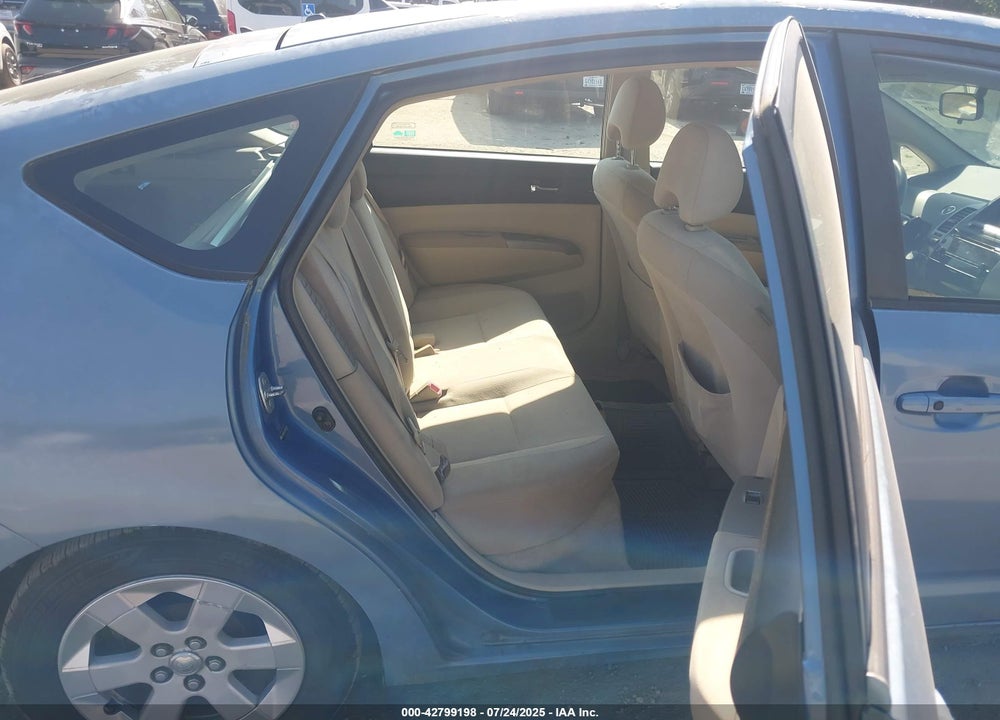 2005 TOYOTA PRIUS VIN: JTDKB20U153050090