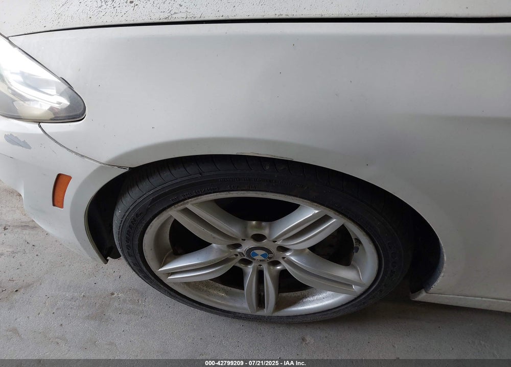 2014 BMW 5 SERIES VIN: WBA5B3C51ED536557