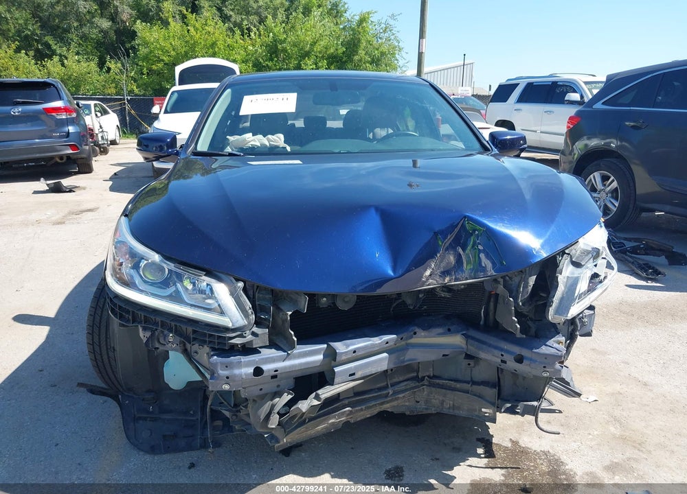 2017 HONDA ACCORD VIN: 1HGCR2F83HA101617