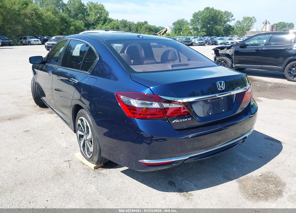 2017 HONDA ACCORD VIN: 1HGCR2F83HA101617