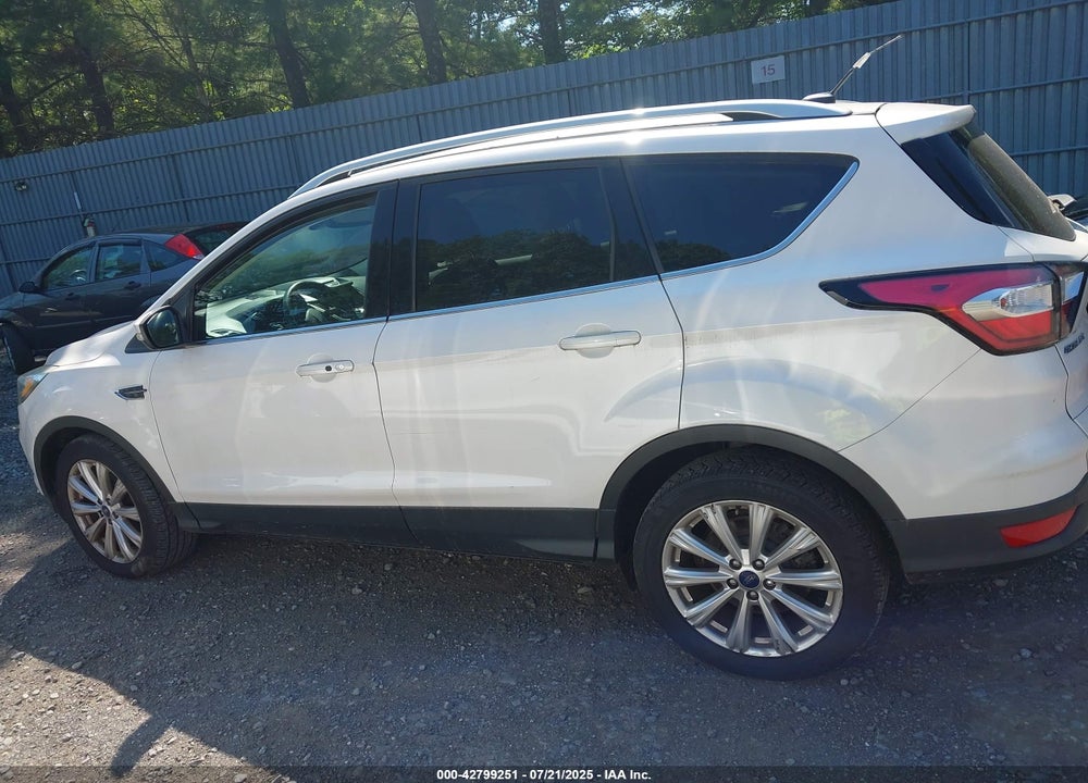 2017 FORD ESCAPE TITANIUM VIN: 1FMCU0JD9HUD48267