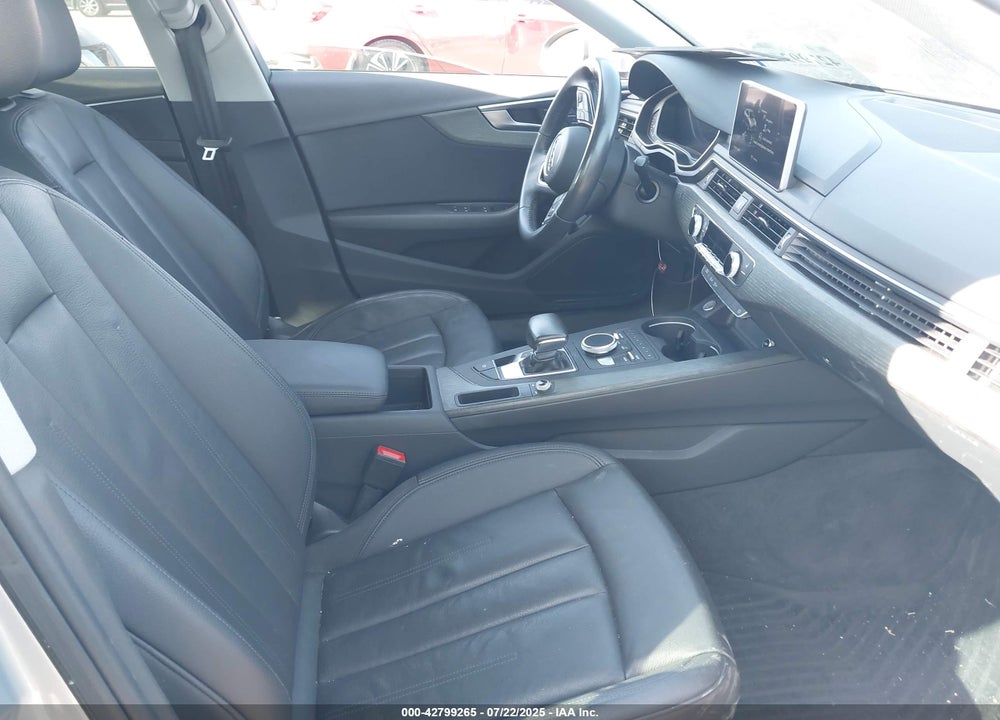 2018 AUDI A4 VIN: WAUKMAF43JN019527
