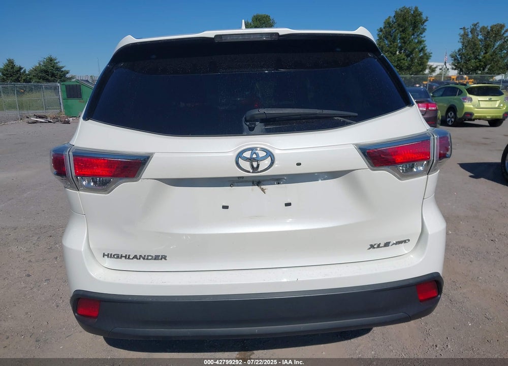 2016 TOYOTA HIGHLANDER VIN: 5TDJKRFH4GS319635