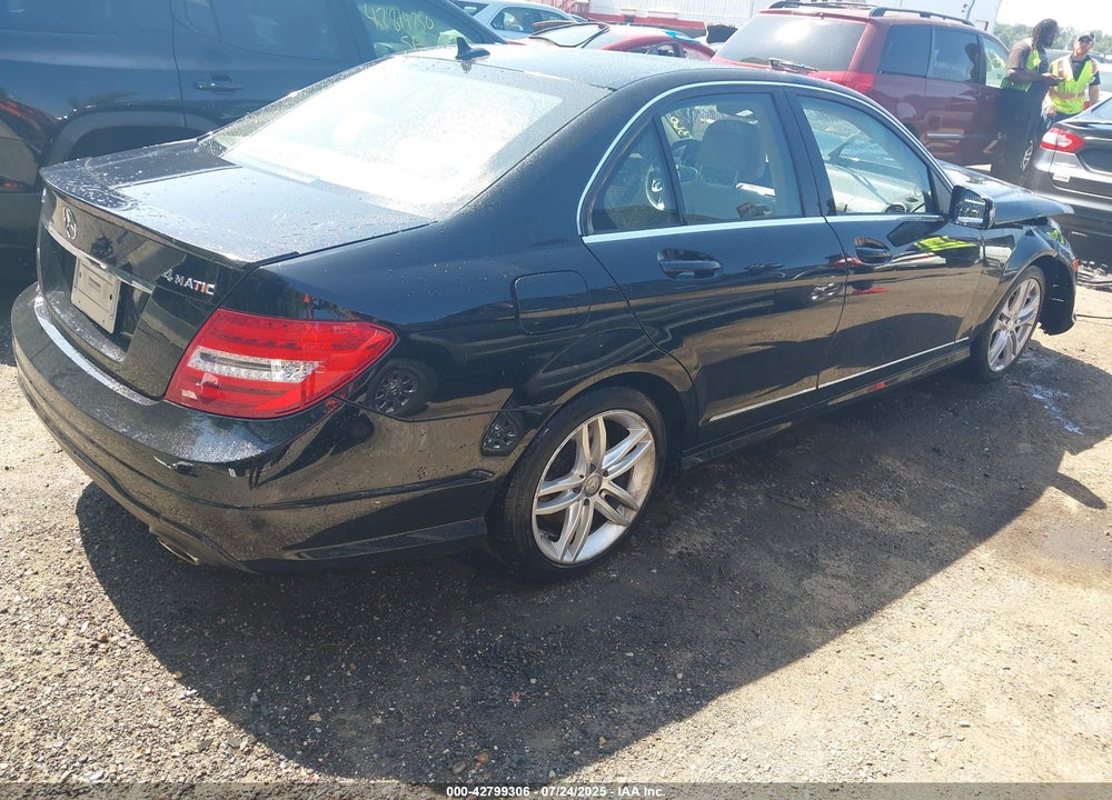 2014 MERCEDES-BENZ C CLASS VIN: WDDGF8AB6ER304129