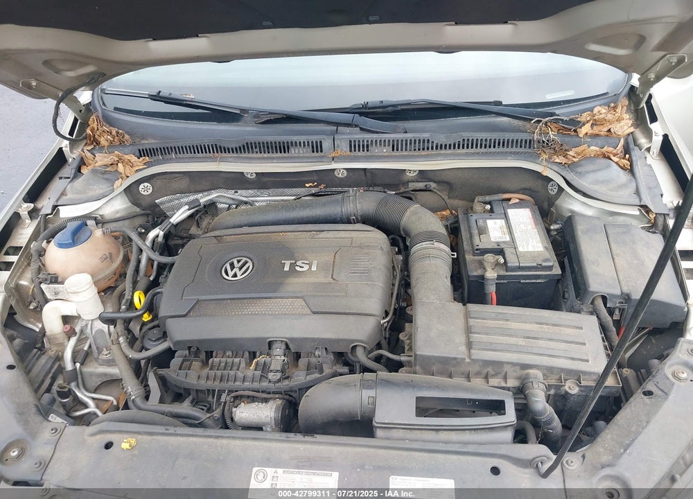 2014 VOLKSWAGEN JETTA VIN: 3VWD17AJ8EM273557