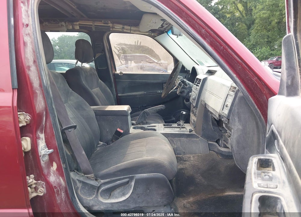 2012 JEEP LIBERTY VIN: 1C4PJMAK4CW161973