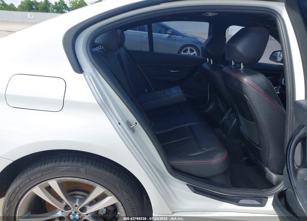 2014 BMW 3 SERIES VIN: WBA3A9C52EF479349