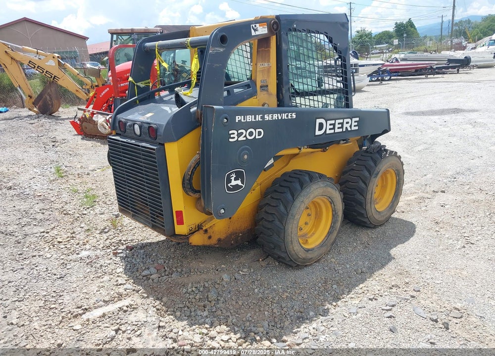 2011 JOHN DEERE OTHER VIN: 1T0320DATB0196479