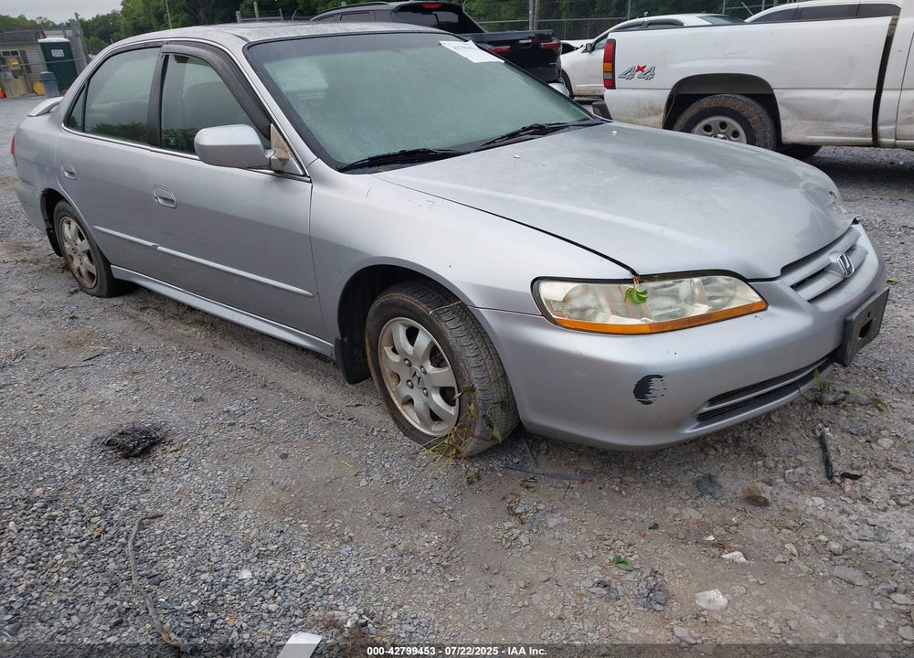 2001 HONDA ACCORD EX VIN: JHMCG66841CO18539