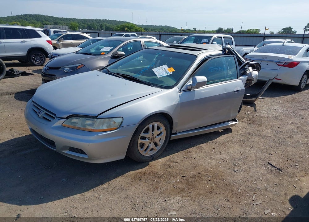 2001 HONDA ACCORD 3.0 EX VIN: 1HGCG22591A021777