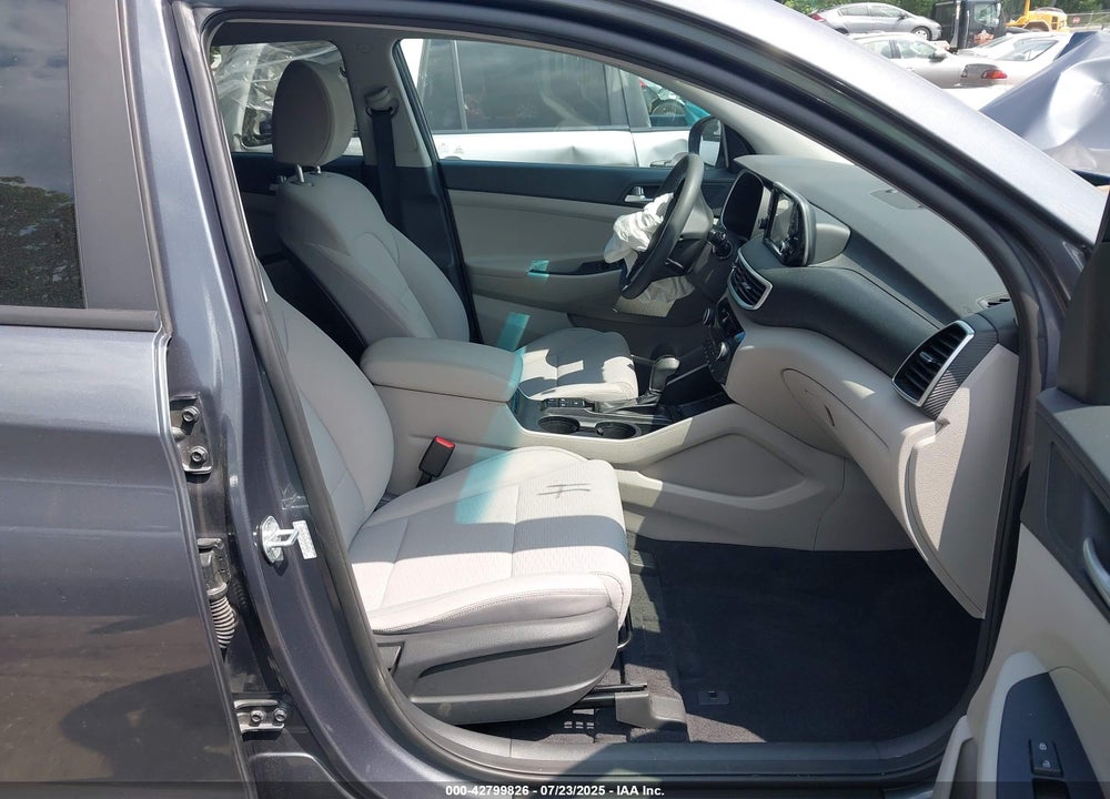 2019 HYUNDAI TUCSON VIN: KM8J3CAL5KU993671