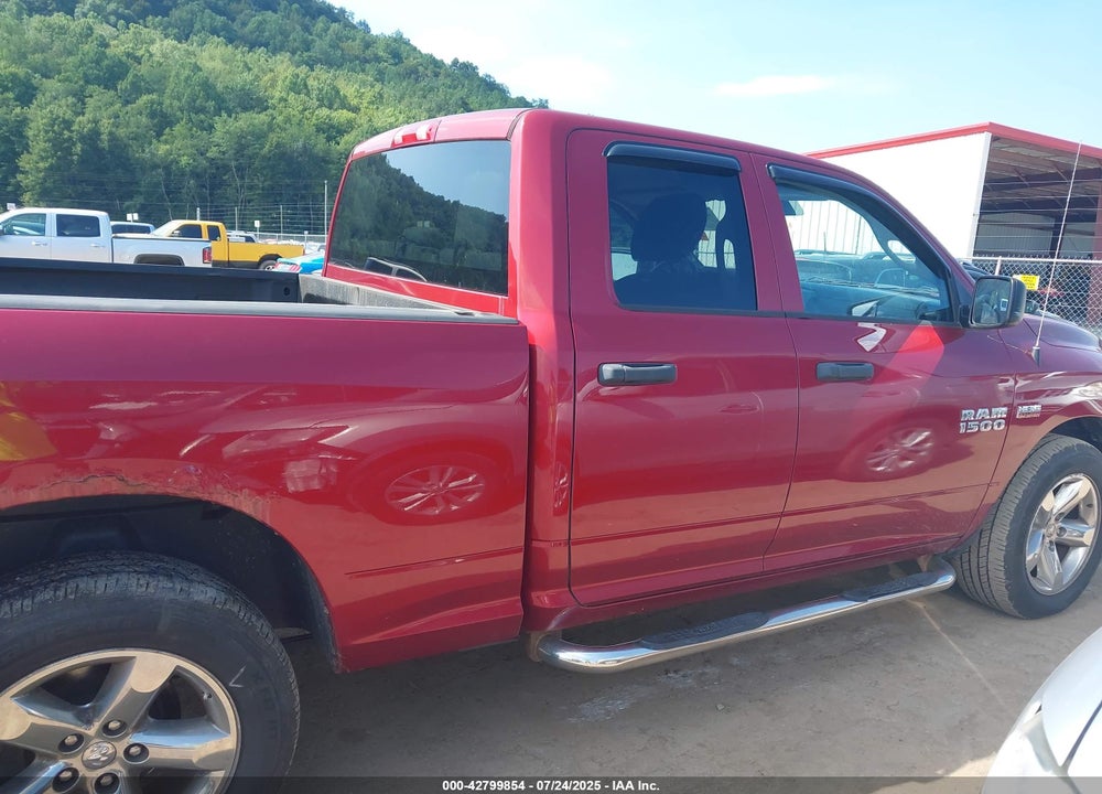 2013 RAM 1500 VIN: 1C6RR7FT1DS505179
