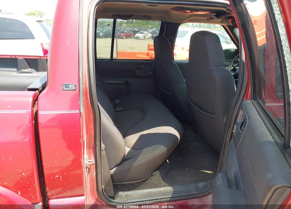 2004 CHEVROLET S-10 LS VIN: 1GCDT13X14K119466