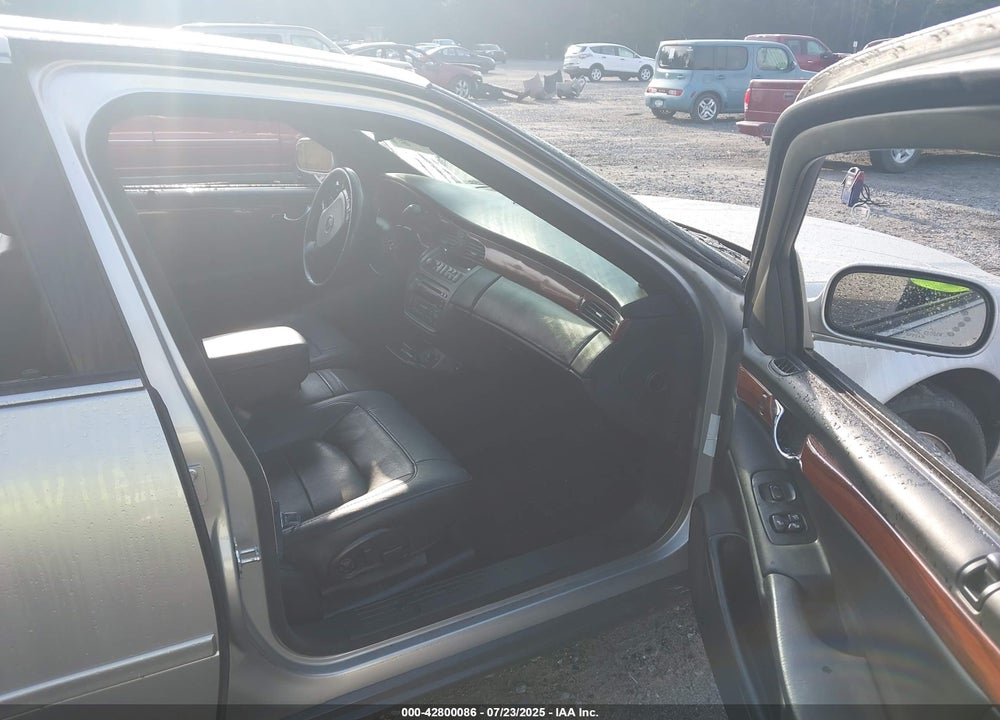 2005 CADILLAC DEVILLE LIVERY VIN: 1G6KD54Y85U224887