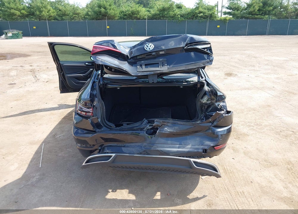 2019 VOLKSWAGEN JETTA VIN: 3VWCB7BUXKM219433