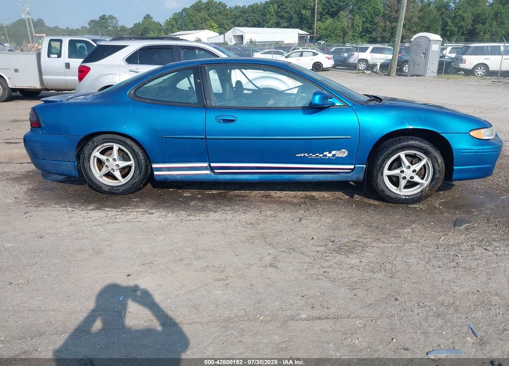 1998 PONTIAC GRAND PRIX VIN: 1G2WP1212WF305706