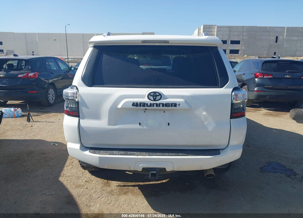 2014 TOYOTA 4RUNNER VIN: JTEZU5JR3E5067672
