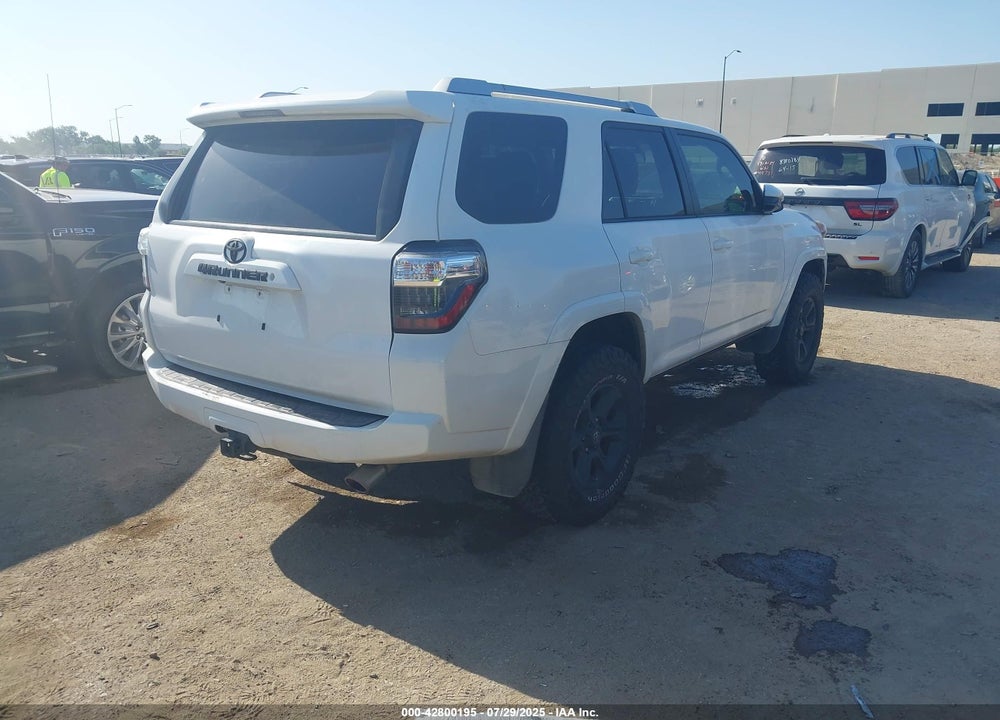 2014 TOYOTA 4RUNNER VIN: JTEZU5JR3E5067672