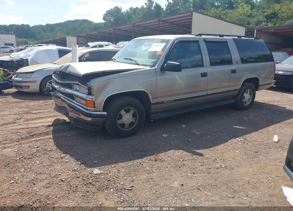 1999 CHEVROLET SUBURBAN 1500 LT VIN: 3GNEC16R4XG191802