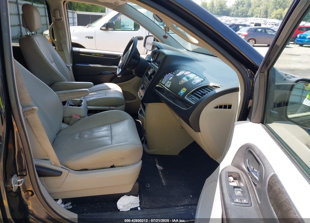 2013 CHRYSLER TOWN & COUNTRY TOURING VIN: 2C4RC1BG1DR540581