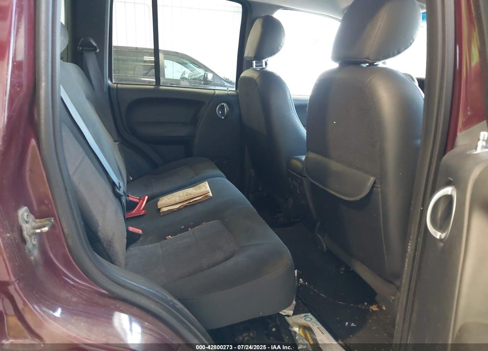 2003 JEEP LIBERTY VIN: 1J4GL58K33W610463
