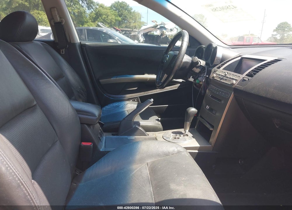 2004 NISSAN MAXIMA VIN: 1N4BA41E34C824902