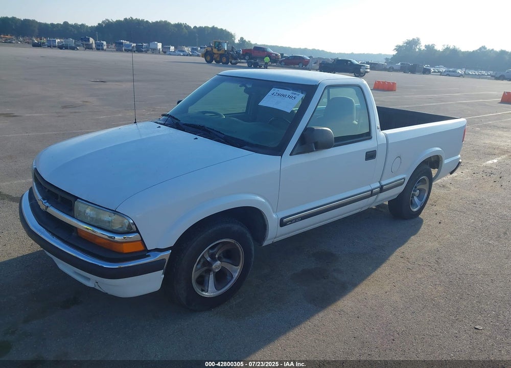 2003 CHEVROLET S-10 LS VIN: 1GCCS14X238272723