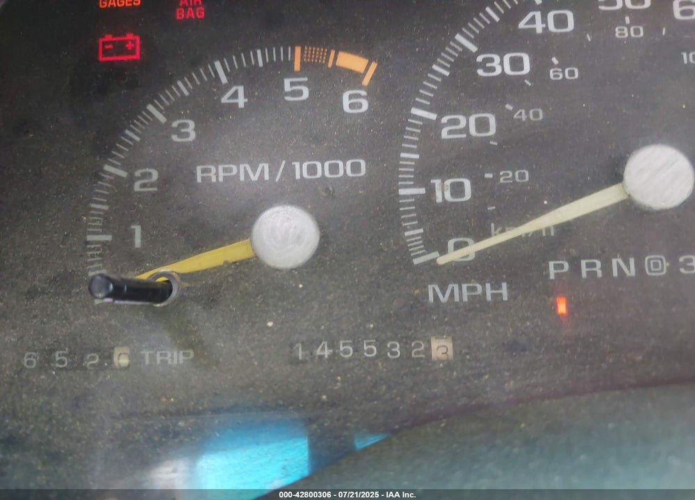1996 CHEVROLET GMT-400 C2500 VIN: 1GCFC24RXTZ180027