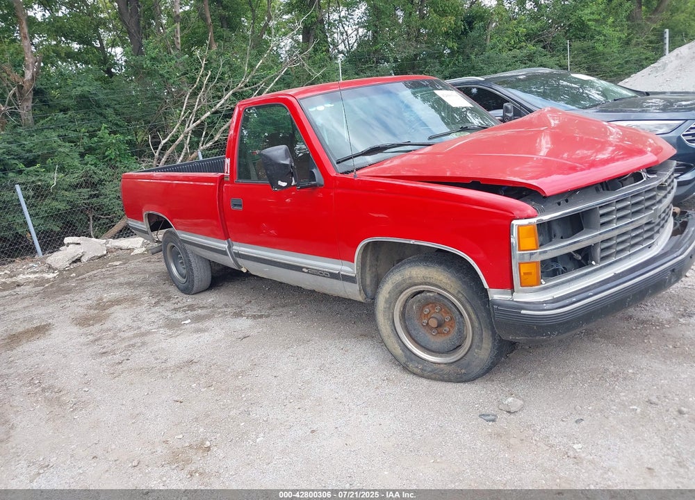 1996 CHEVROLET GMT-400 C2500 VIN: 1GCFC24RXTZ180027