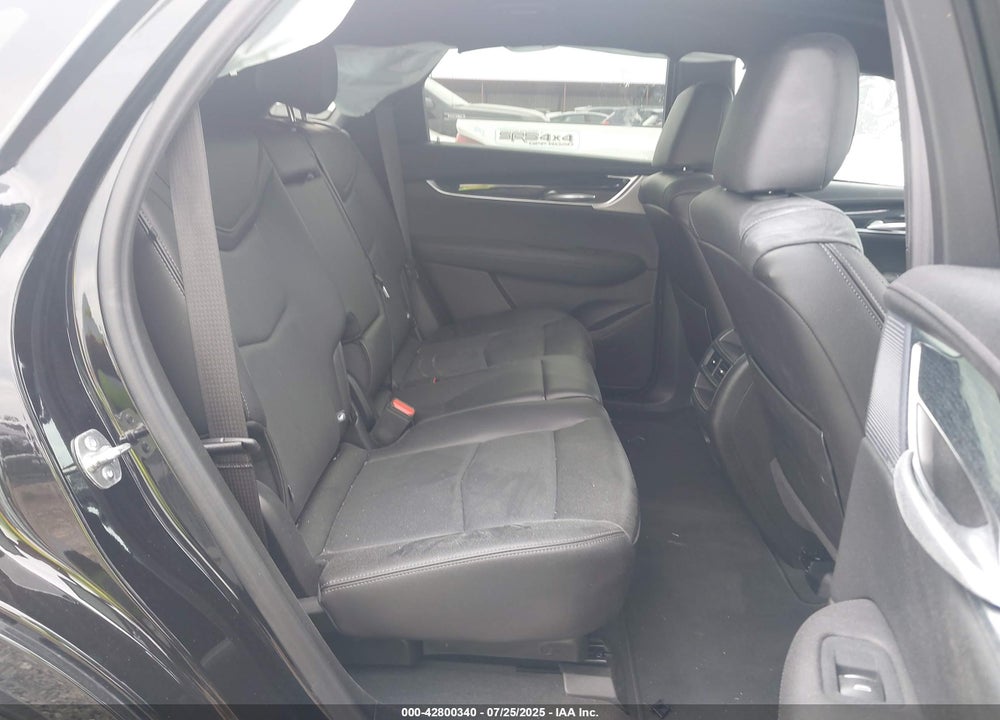 2025 CADILLAC XT5 VIN: 1GYKNDRSXSZ120516